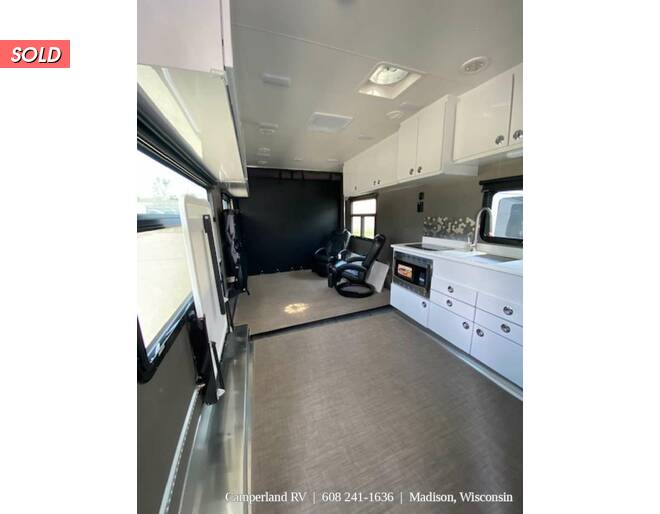 2021 ATC Game Changer Pro Series 2816 Travel Trailer at Camperland RV STOCK# 222707 Photo 10