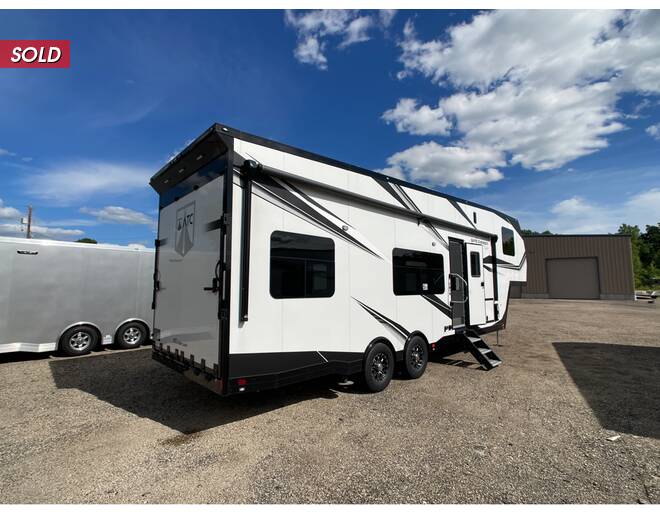 2022 ATC Game Changer PRO Series Toy Hauler 3619 Fifth Wheel at Camperland RV STOCK# 227852 Photo 6