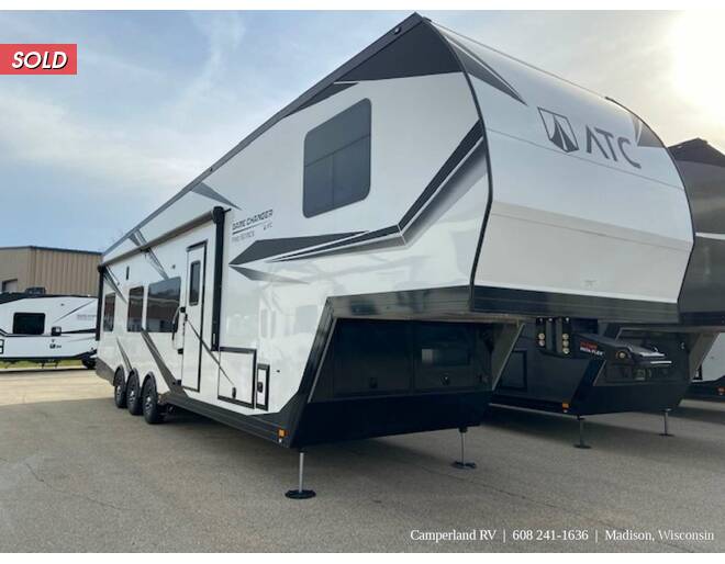 2022 ATC Game Changer PRO Series Toy Hauler 4023 Fifth Wheel at Camperland RV STOCK# 227480 Photo 2
