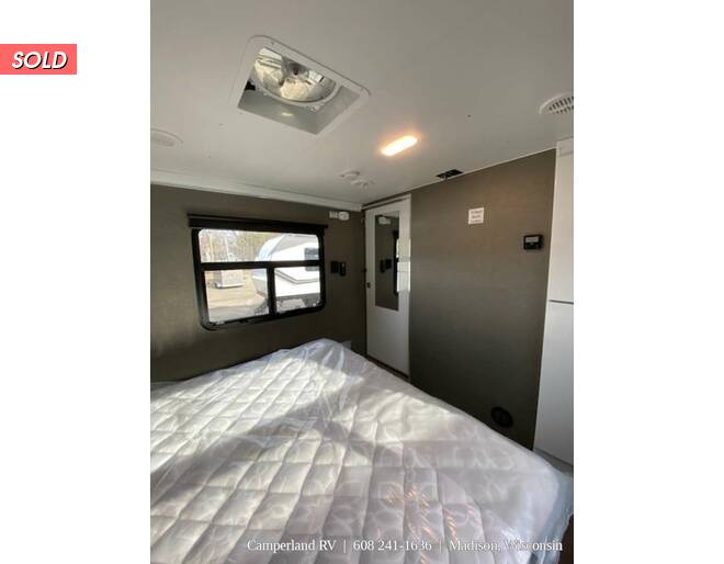 2022 ATC Game Changer PRO Series Toy Hauler 4023 Fifth Wheel at Camperland RV STOCK# 227480 Photo 15