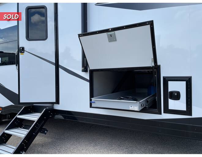 2022 ATC Game Changer PRO Series 4023 Fifth Wheel at Camperland RV STOCK# 227846 Photo 4