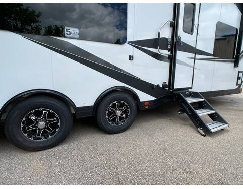 2022 ATC Game Changer Pro Series 2816 Travel Trailer at Camperland RV STOCK# 227213 Photo 3
