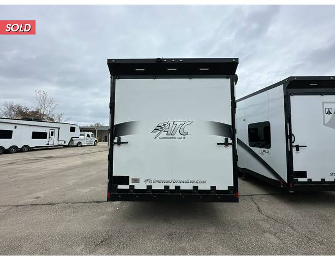 2020 ATC Game Changer PRO Series Toy Hauler 4023 Fifth Wheel at Camperland RV STOCK# 220976 Photo 6