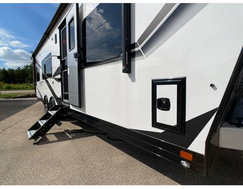 2022 ATC Game Changer Pro Series 2816 Travel Trailer at Camperland RV STOCK# 228460 Photo 4