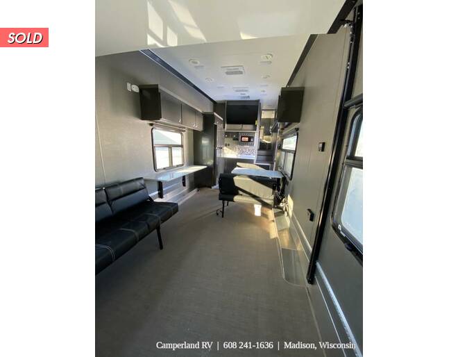 2021 ATC Game Changer PRO Series Toy Hauler 3619 Fifth Wheel at Camperland RV STOCK# 222173 Photo 5