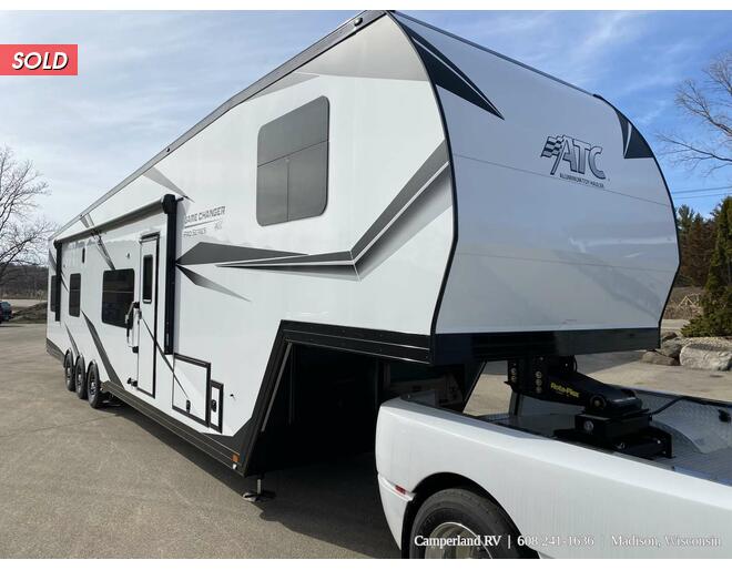 2022 ATC Game Changer PRO Series Toy Hauler 4528 Fifth Wheel at Camperland RV STOCK# 222461 Photo 8