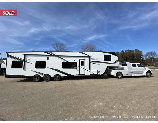 2022 ATC Game Changer PRO Series Toy Hauler 4528 Fifth Wheel at Camperland RV STOCK# 222461 Photo 11