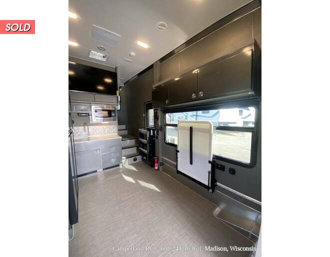 2022 ATC Game Changer PRO Series Toy Hauler 4528 Fifth Wheel at Camperland RV STOCK# 222461 Photo 10